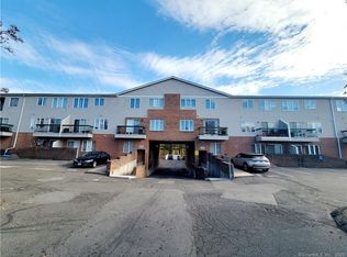 219 S Broad St APT N215, Meriden, CT 06450