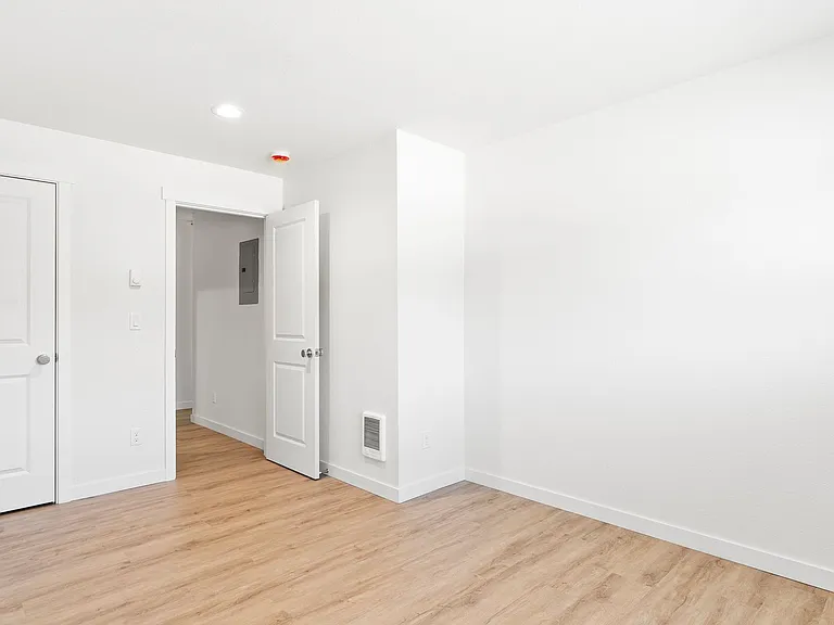 Kamden Place: Leasing Specials! Balconies, Lawn Space, Quiet Community in Pasco — Photo 64