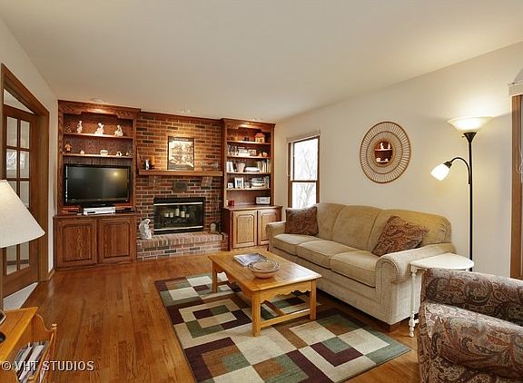 4th image of 1306 Johnstone Dr