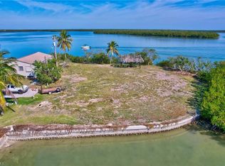 103 Bayshore Way, Goodland, FL 34140