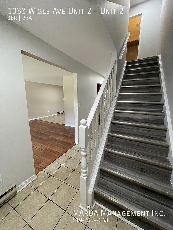 3 Bdrm Townhouse In West Windsor! — Photo 3