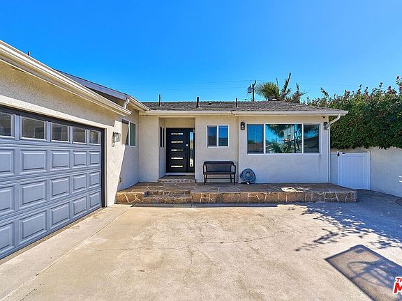 2nd image of 3310 Onrado St