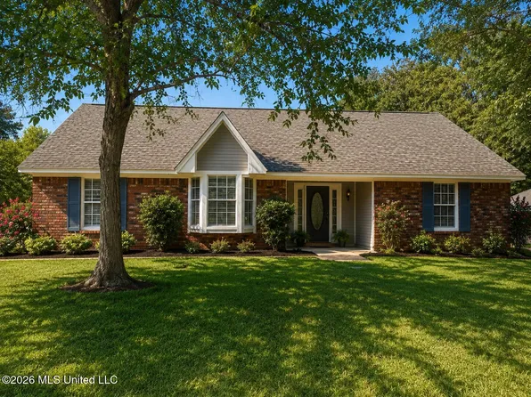 220 Cobblestone Dr, Madison, MS 39110