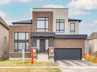 72 Meizhou Ave, Markham, ON L6C 3J6
