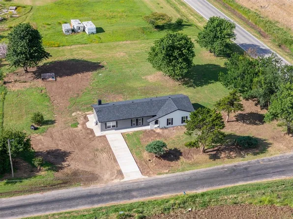 1303 County Road 1300, Chickasha, OK 73018