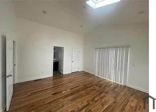 868 Spencer St NW — Photo 12