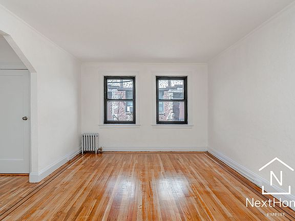 5th image of 189-16 37th Ave #16E