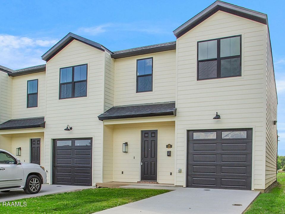 1st image of 100 Mary Ann Dr