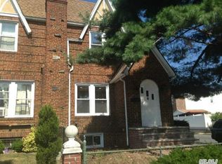 11419 205th St, Saint Albans, NY 11412