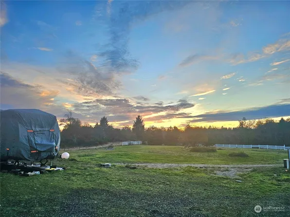 34606 Stackpole Road, Oysterville, WA 98641