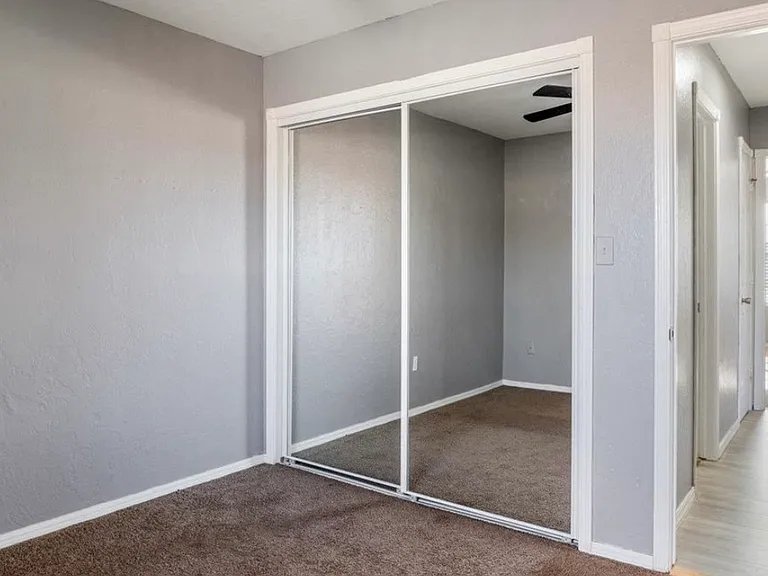 4303 SW Wolf St — Photo 18