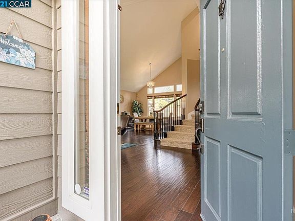 3rd image of 6012 Melita Glen Place