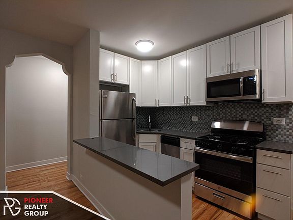 5th image of 2402 N Kedzie Blvd #102MB