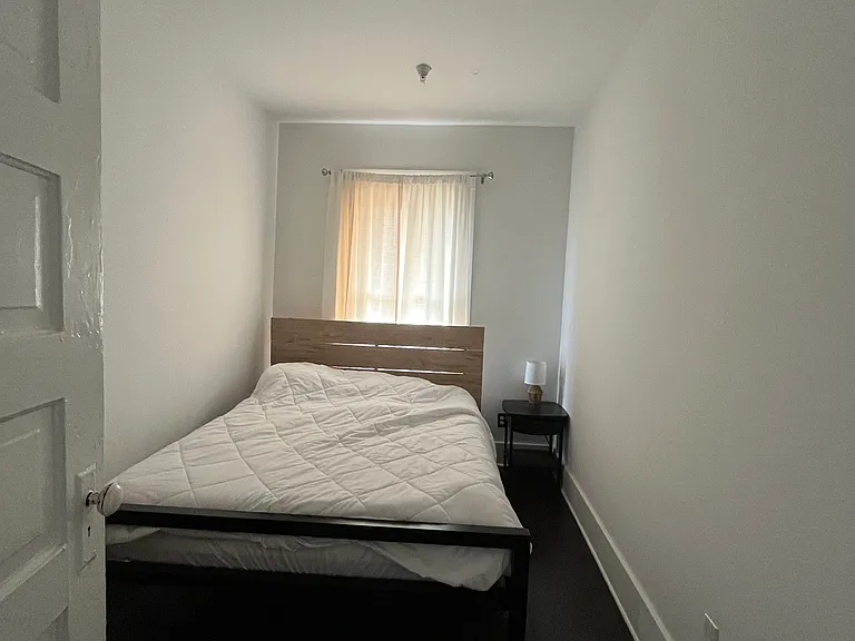 132 King St #2 — Photo 7