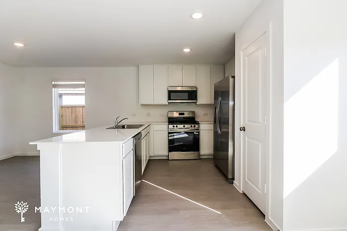 3084 Fantasy Terrace Dr — Photo 11
