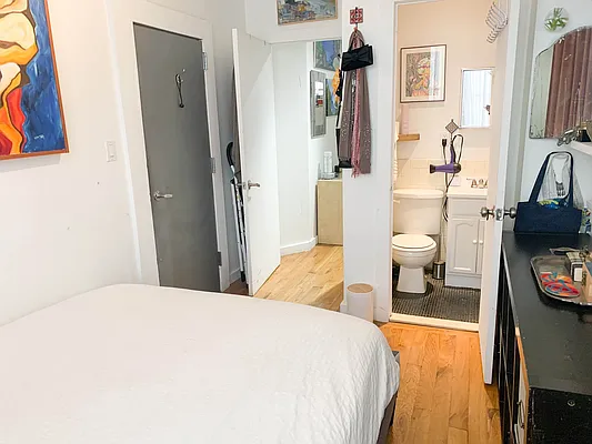 Rented by Ulas Real Estates Inc | media 38