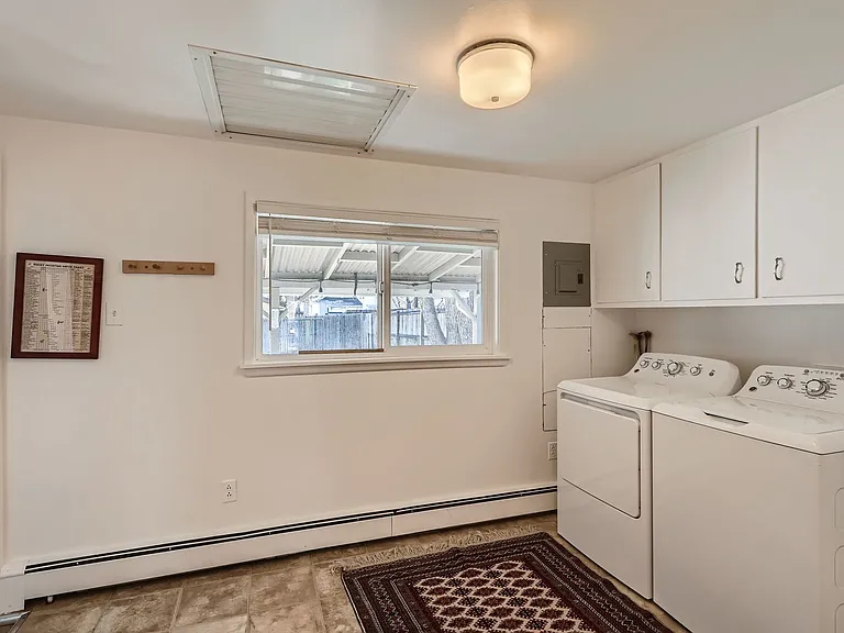 3550 S Emerson St — Photo 17