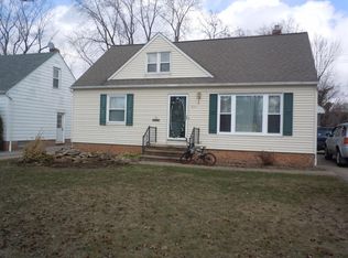 1347 E Miner Rd, Mayfield Heights, OH 44124