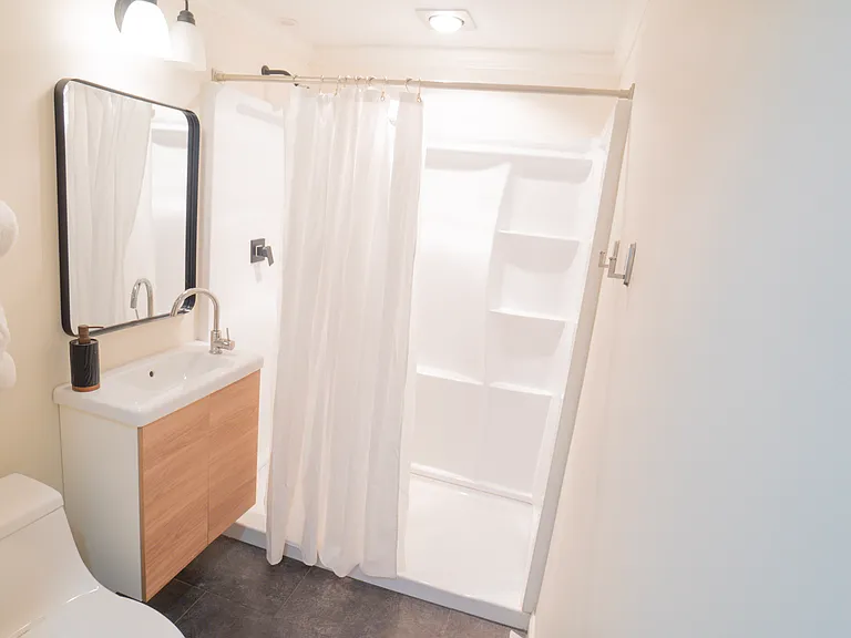 23 N 4th St #2A — Photo 12
