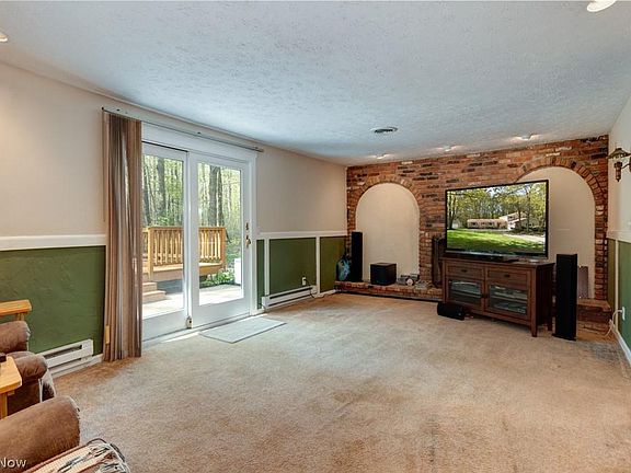 5th image of 11575 Cherry Hollow Dr
