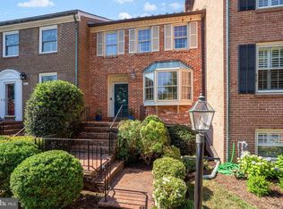 1613 Belle Haven Rd, Alexandria, VA 22307