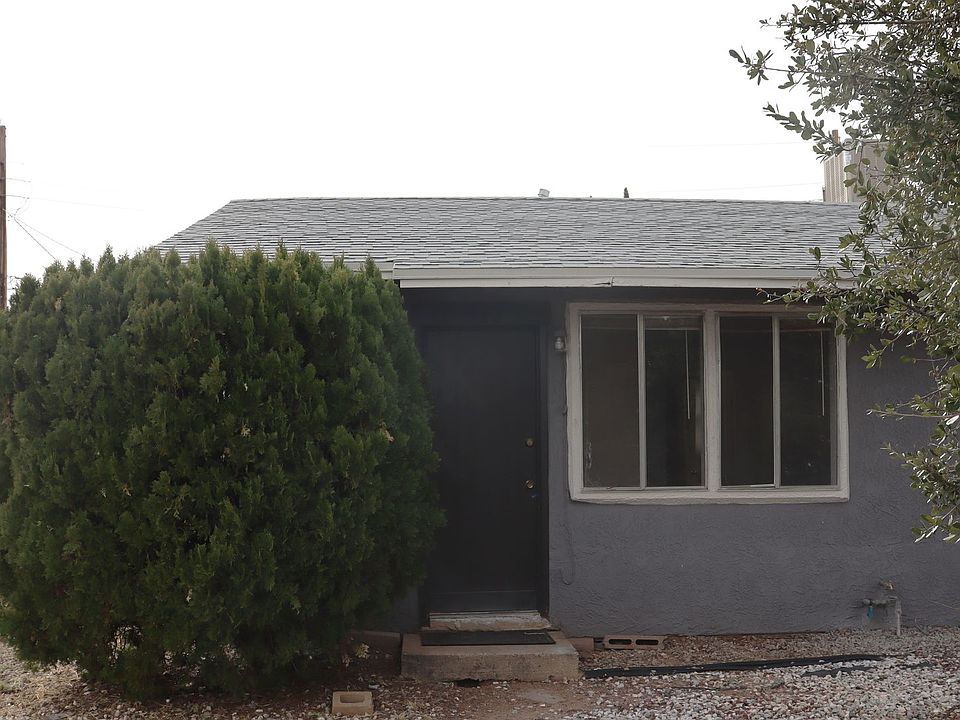 1st image of 540 Graham Dr