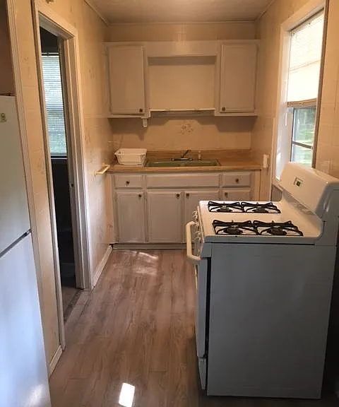 9126 Pique Dr — Photo 7