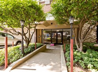 420 W Aldine Ave APT 204, Chicago, IL 60657