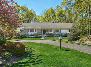 9 Rigene Rd, Harrison, NY 10528