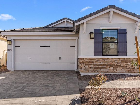 4th image of 4419 N 203rd Avenue