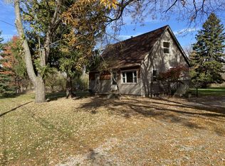 2335 E Cavanaugh Rd, Lansing, MI 48910