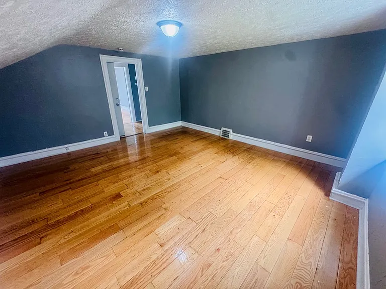 7209 Park Ave — Photo 31
