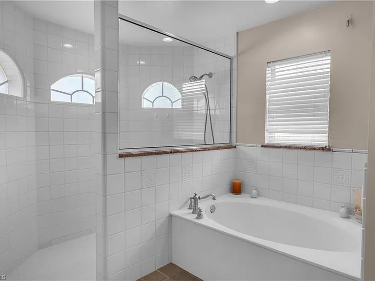 3142 SE 22nd Pl — Photo 20