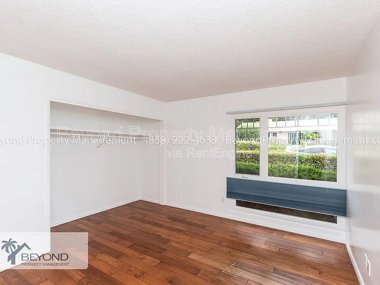 6536 Avenida Manana — Photo 22