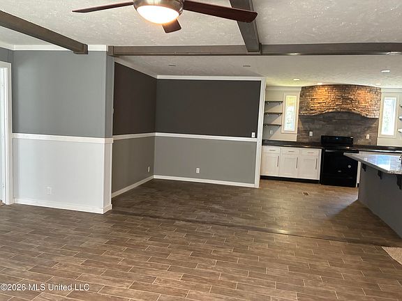 4th image of 18420 Miller Edwards Rd W