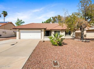 10516 W Griswold Rd, Peoria, AZ 85345