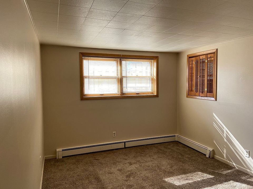 1st image of 409 N 15th St APT 4