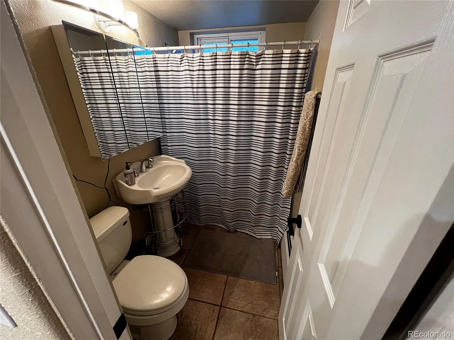 1 bed, 1.0 bath, 553 sqft, $2,150 — Photo 3