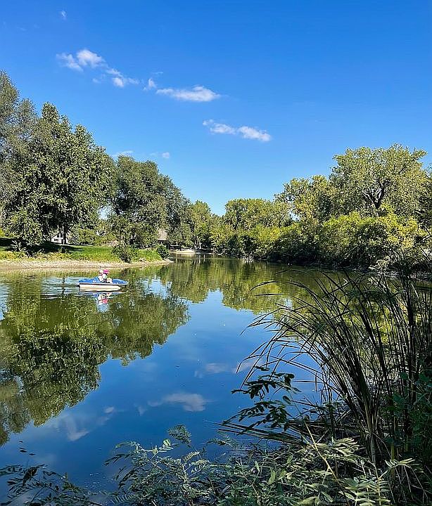 1st image of 16 Willowwood Lk