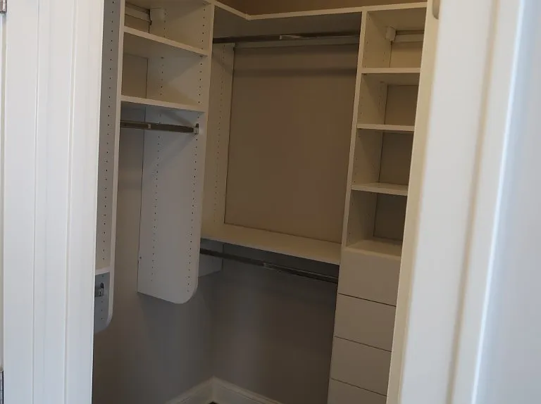 640 W Wrightwood Ave #107 — Photo 13