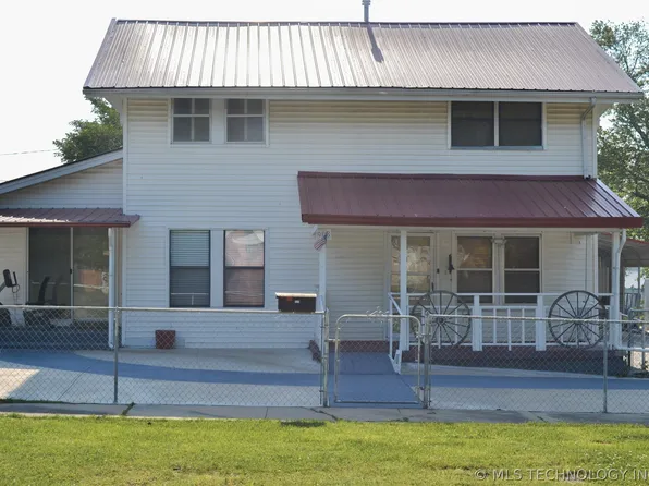 908 S Miami Ave, Okmulgee, OK 74447