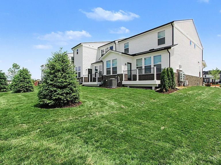 5660 Corgi Dr — Photo 24
