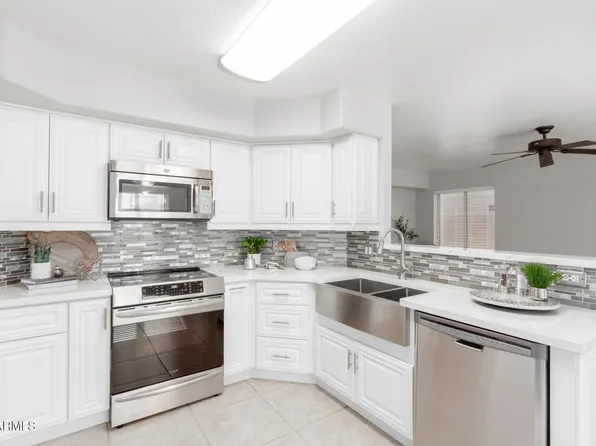 3611 E WINDMERE Drive, Phoenix, AZ 85048