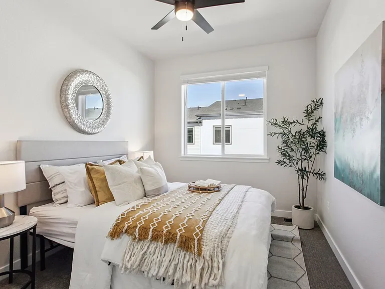 Alpine Crossing Townhomes — Photo 23
