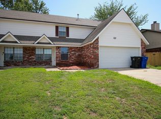 7103 S Date Pl, Broken Arrow, OK 74011