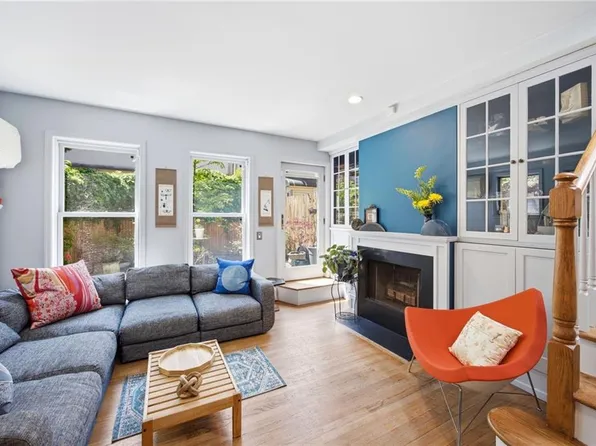 126 4th Pl #2, Brooklyn, NY 11231