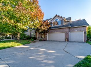 5642 Wistful Vista Dr, West Des Moines, IA 50266