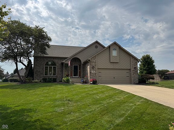 2nd image of 968 Oklahoma Ct