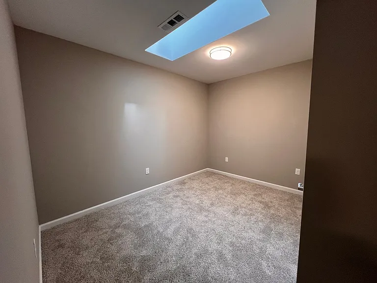 5477 Mauser St #C — Photo 16