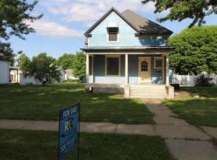 515 Hancock St, Holdrege, NE 68949